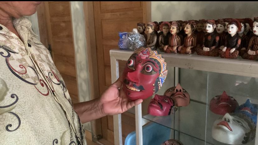Fantastic! The Mask Belonging to the Gunungkidul Craftsman was Offered for IDR 60 Million