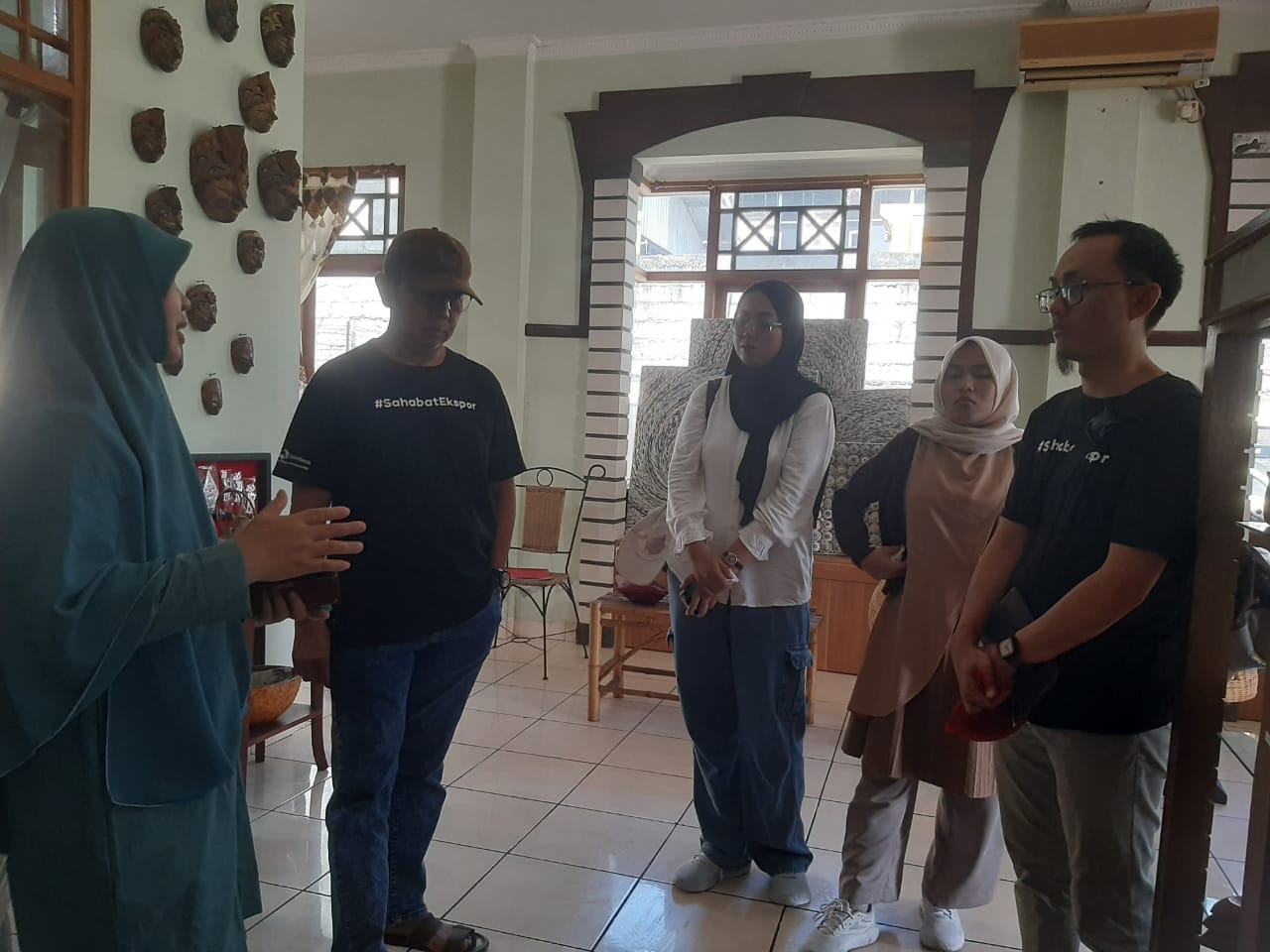 apikri-explores-digital-marketing-partnership-with-ministry-of-cooperatives-partners