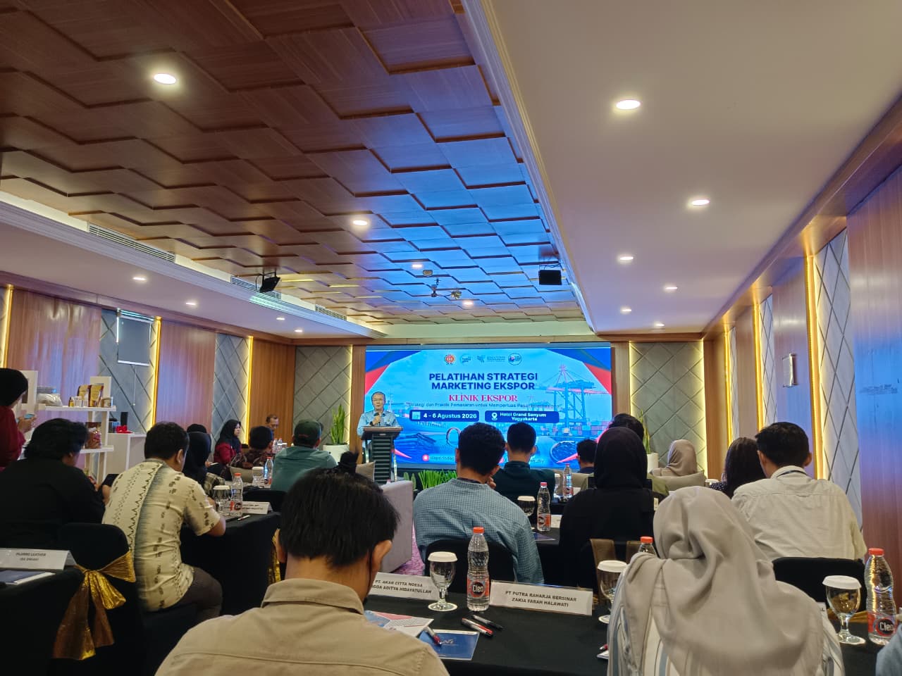 apikri-strengthens-export-strategies-through-ministry-backed-training-in-yogyakarta