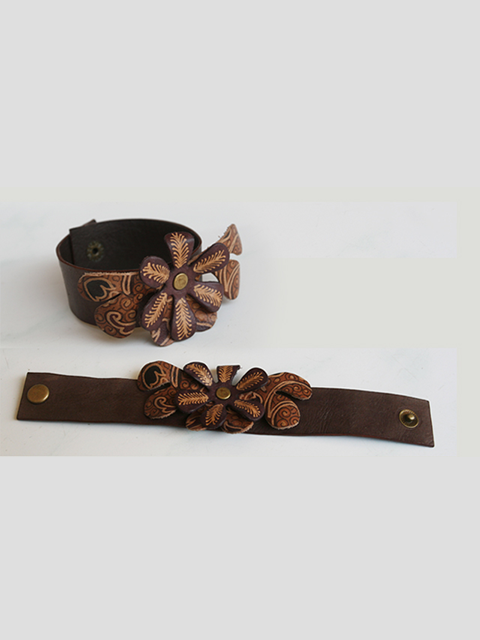 flower-leather-bracelet-flora-and-ukel-motif
