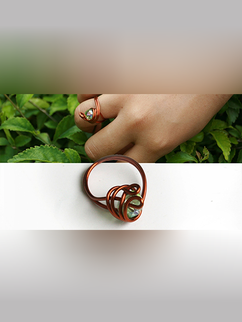 ring-copper-and-green-nodes-diamond